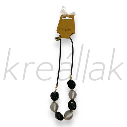 Nyaklánc - Fekete márványmintás köves nyaklánc