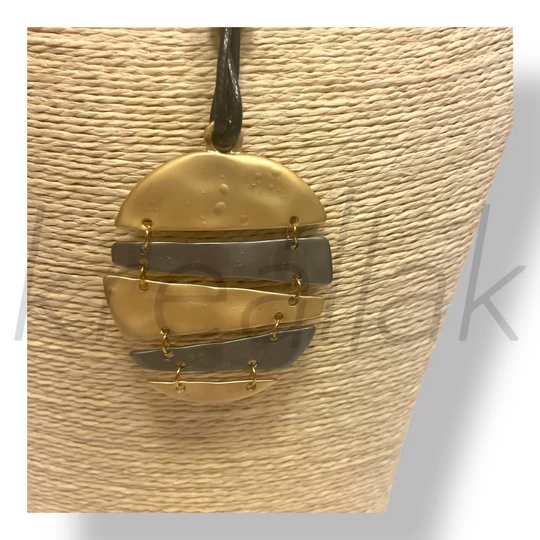 Arany-ezüst lapos nyaklánc