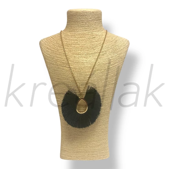 Fekete bojtos nyaklánc