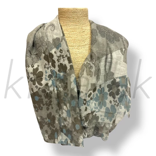 Barna virágos kendő