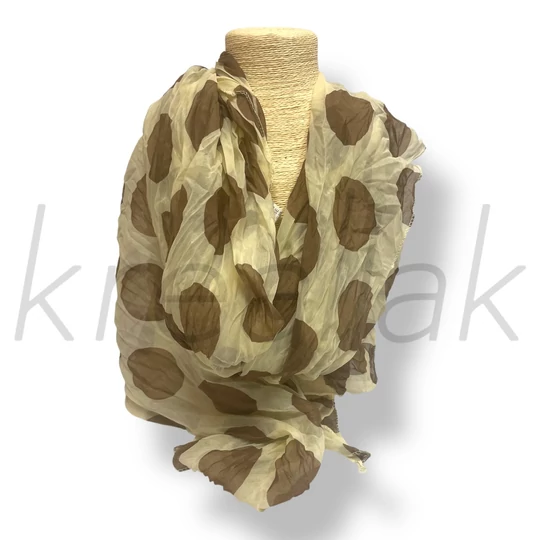 Barna pöttyös  kendő