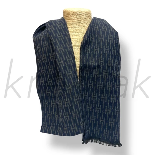 Sötétkék kétoldalas férfi sál 