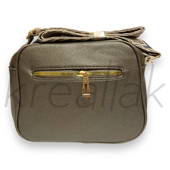 Fekete válltáska mintás pánttal