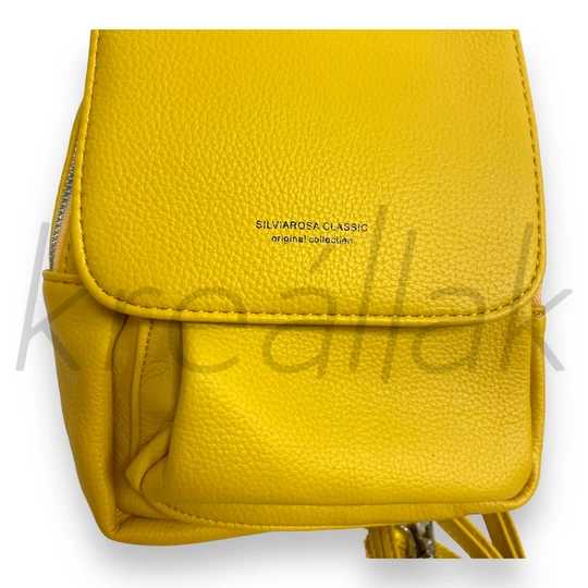 Mustársárga színű kicsi hátitáska