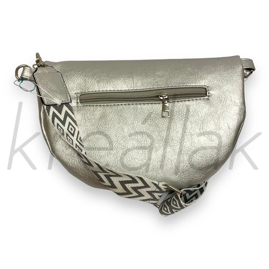 Ezüst színű válltáska