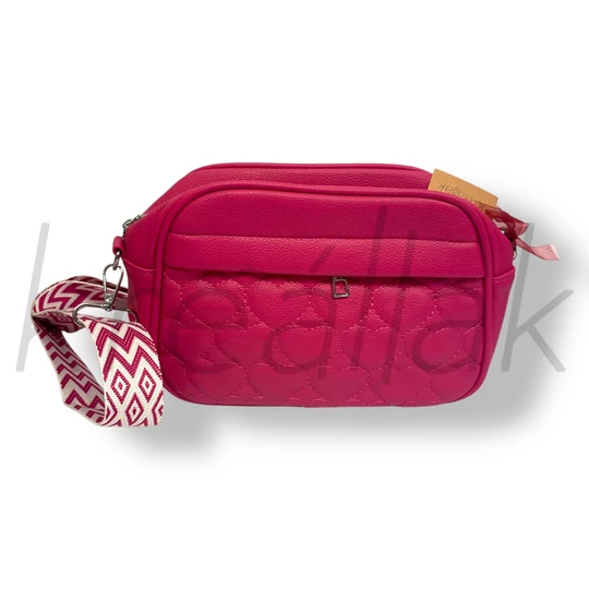 Pink szives válltáska