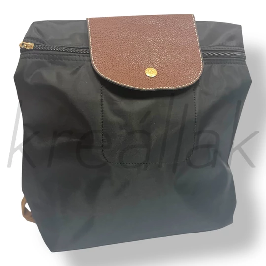 Fekete vízhatlan hátitáska