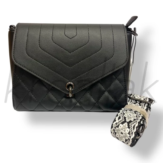 Feketemintás pántú válltáska