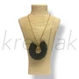 Fekete bojtos nyaklánc